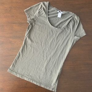 H&M basic tee